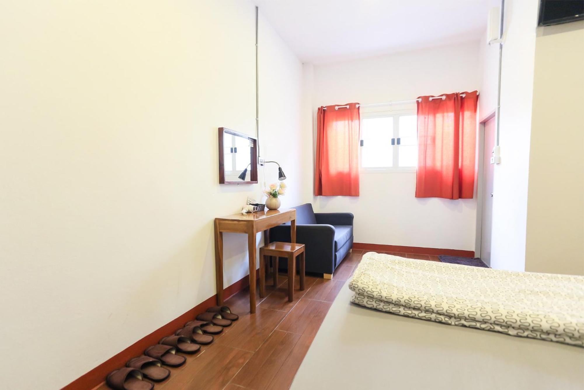 The Garage Hotel Chiang Rai Kamer foto